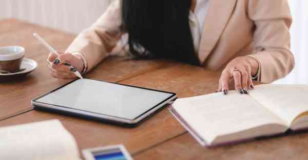 AI皮肤增强器插件（AI皮肤检测都有哪些功能）