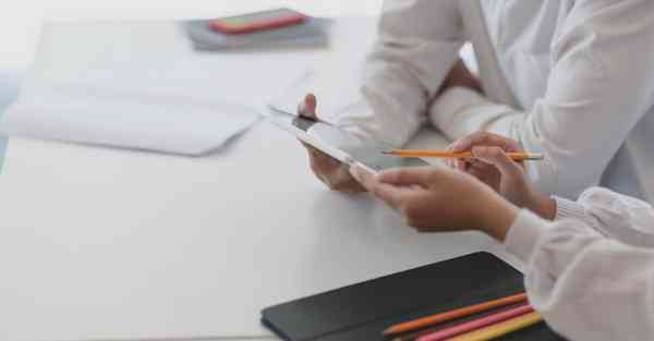 机器人核心部件智能手