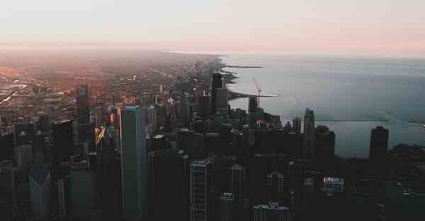 大数据动力中心：改变产业格局的引擎