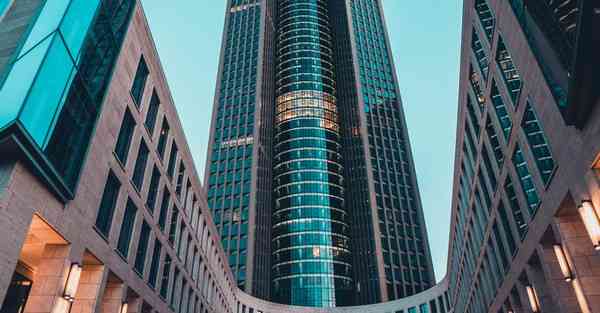 大数据包含设备数据的行业文章