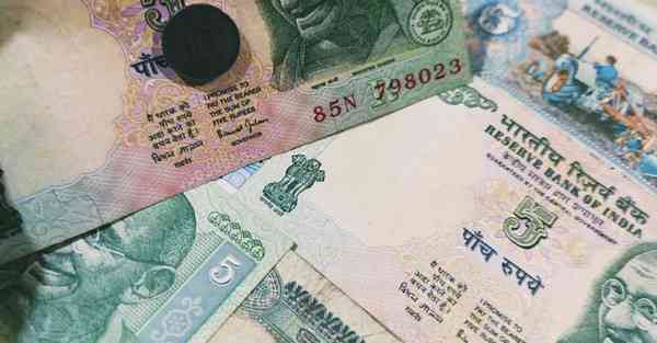 大数据包含设备数据的行业文章